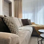 Apartament Spielberg - Garage, Outdoor Area, Close To