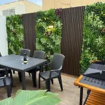 Apartament Spielberg - Garage, Outdoor Area, Close To