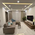Spielberg - Garage, Outdoor Area, Close To شقة *