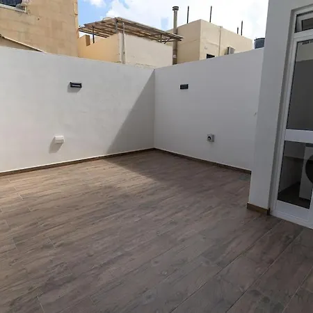 Apartment Luxury 3br In Marsascala With Balcony & Private Yard Marsaskala