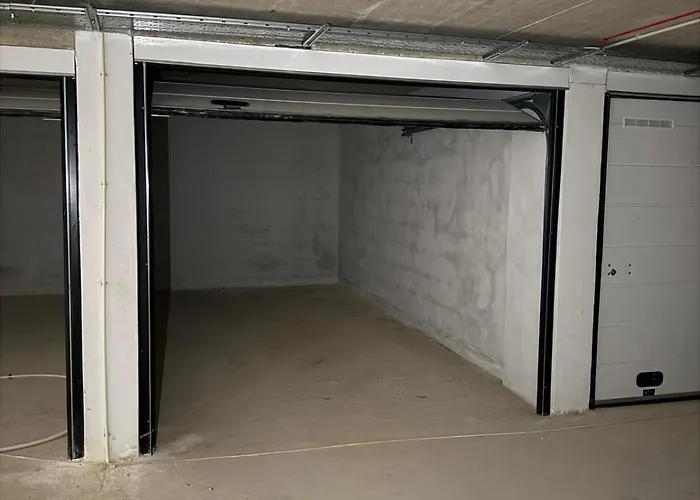 Spielberg - Garage, Outdoor Area, Close To